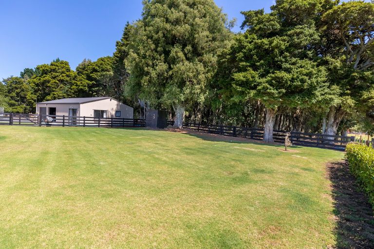 Photo of property in 1398 Glenbrook Waiuku Road, Glenbrook, Waiuku, 2681