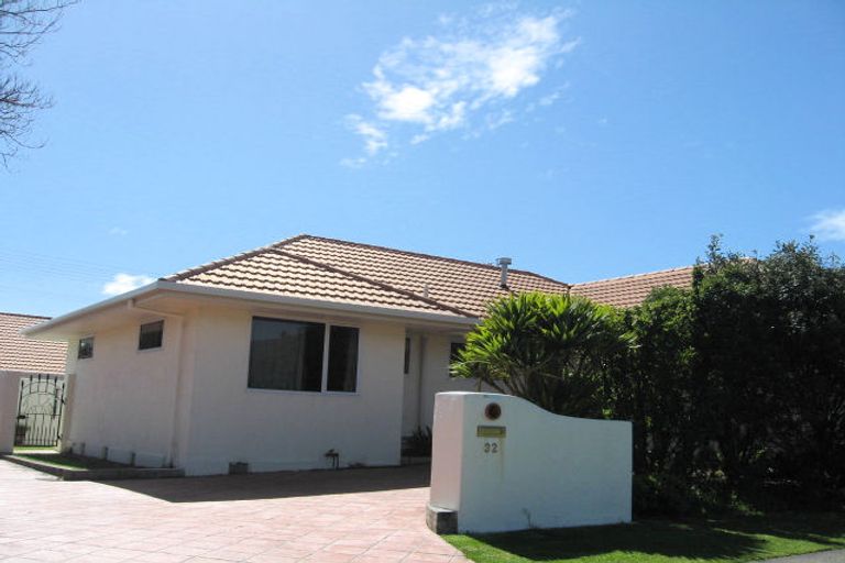 Photo of property in 32 Neale Avenue, Stoke, Nelson, 7011