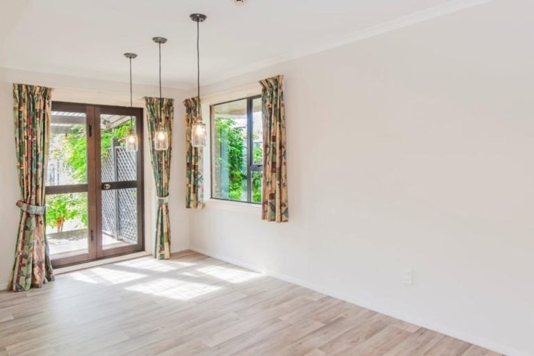 Photo of property in 13 Spring Place, Leeston, 7632