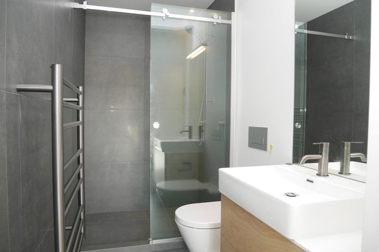 Photo of property in 384d Kapiti Road, Paraparaumu Beach, Paraparaumu, 5032