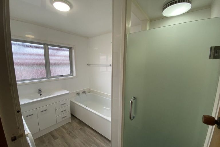 Photo of property in 9 Bale Place, Havelock North, 4130