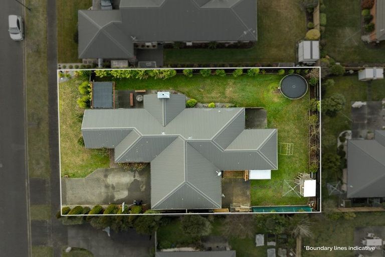 Photo of property in 15 Melville Crescent, Rolleston, 7614