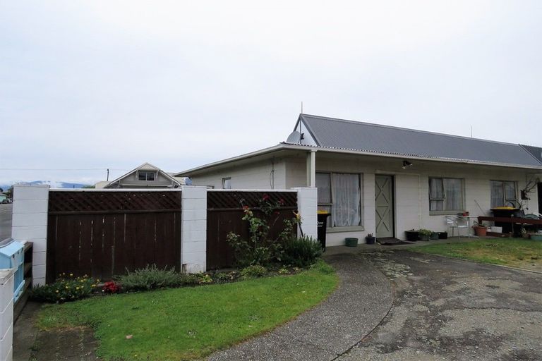 Photo of property in 12c Brougham Street, Westport, 7825