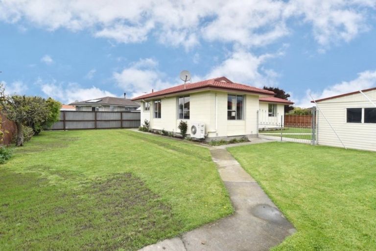Photo of property in 42 Trevor Street, Hornby, Christchurch, 8042