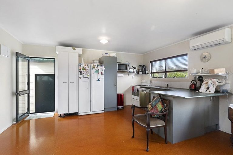 Photo of property in 309 Big Bay Road, Manukau Heads, Waiuku, 2684