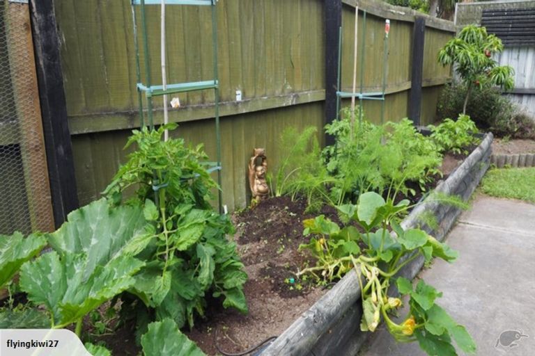 Photo of property in 30 Colchester Place, Templeton, Christchurch, 8042