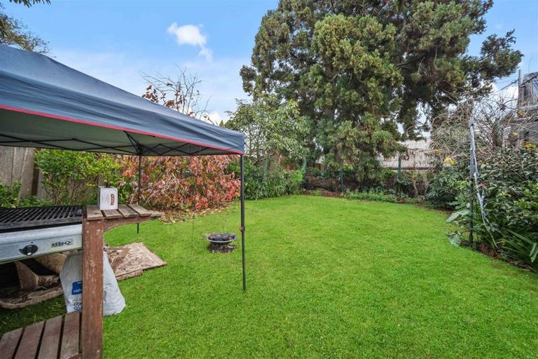Photo of property in 52 Hain Avenue, Mangere East, Auckland, 2024