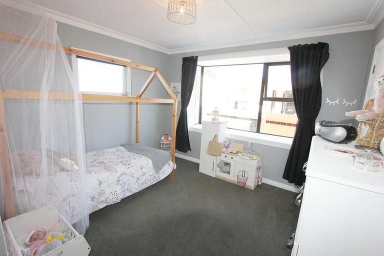 Photo of property in 21 Graham Street, Mosgiel, 9024