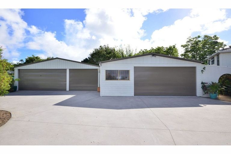 Photo of property in 275a Rimmer Road, Helensville, 0875