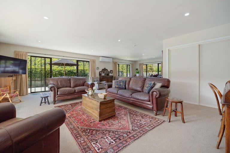 Photo of property in 4 Innes Place, Arrowtown, 9302