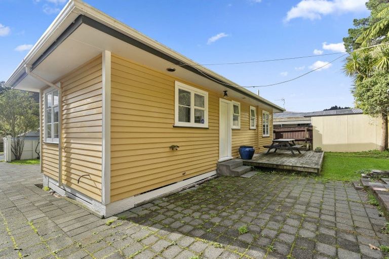 Photo of property in 80 Hine Road, Wainuiomata, Lower Hutt, 5014