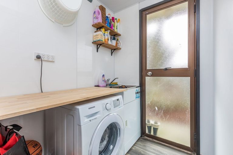 Photo of property in 1/24 Nearco Street, Randwick Park, Auckland, 2105