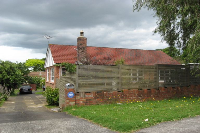Photo of property in 3/25 Woodward Avenue, Mangere Bridge, Auckland, 2022