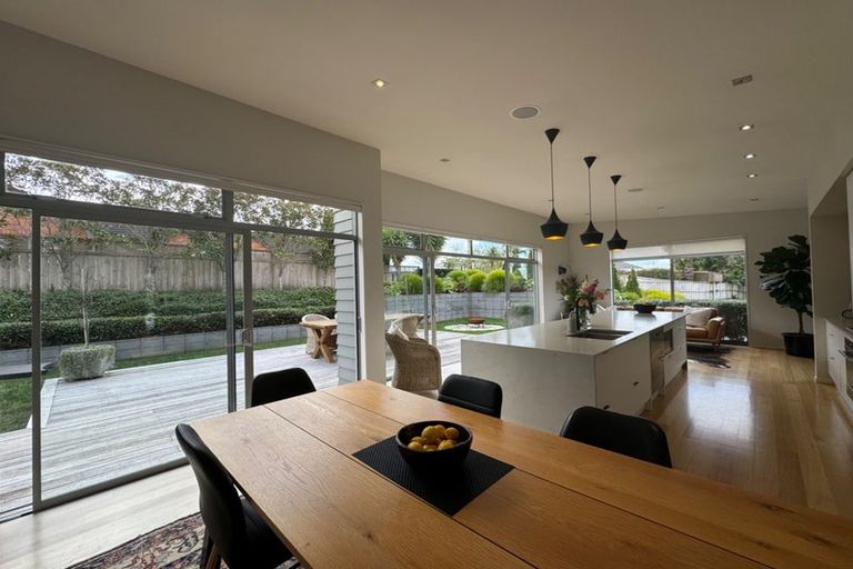 Photo of property in 121 Butcher Road, Pukekohe, 2120