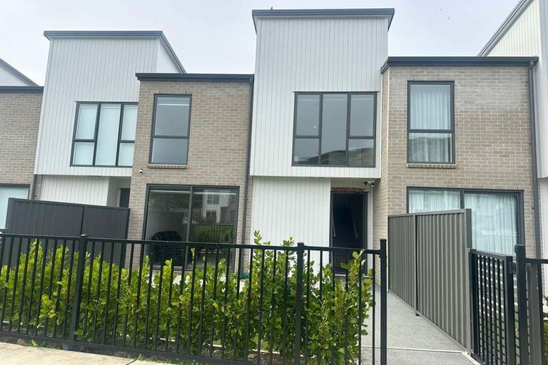 Photo of property in 6 Tokitoki Way, Kenepuru, Porirua, 5022