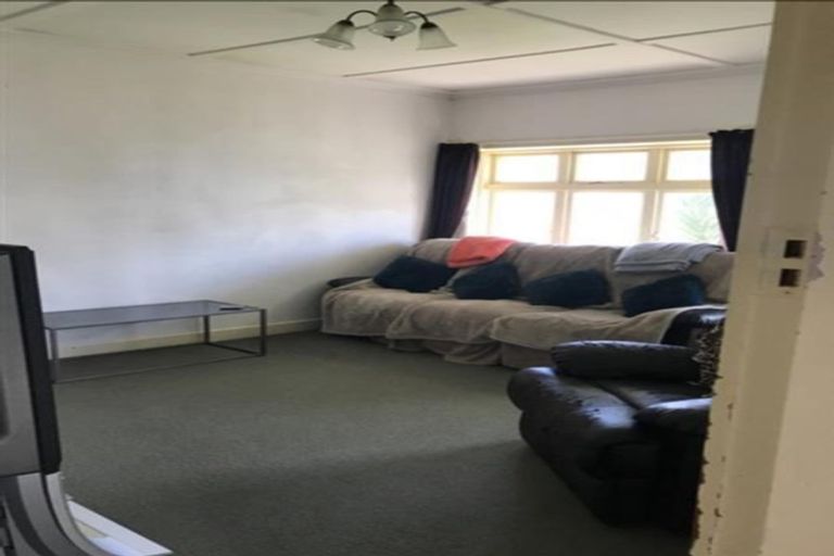 Photo of property in 88 Tukapa Street, Westown, New Plymouth, 4310