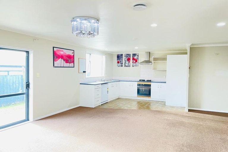 Photo of property in 11 Marblewood Grove, Pukekohe, 2120
