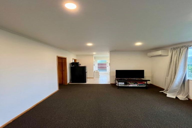 Photo of property in 89 Warwick Street, Wilton, Wellington, 6012