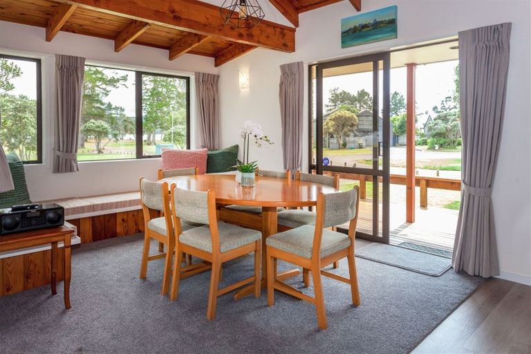 Photo of property in 41 Pleasant Place, Pauanui, Hikuai, 3579