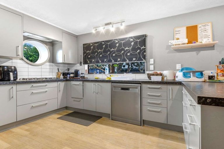 Photo of property in 375 Westminster Avenue, Tamatea, Napier, 4112