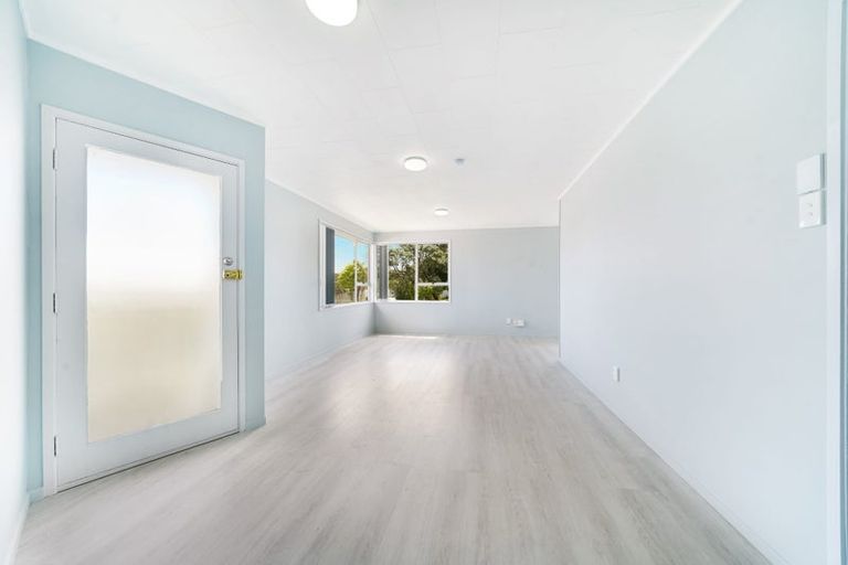 Photo of property in 9 Carter Place, Manurewa, Auckland, 2102