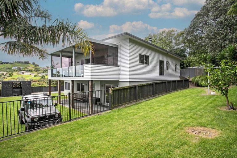 Photo of property in 1r Oceana Drive, Welcome Bay, Tauranga, 3175