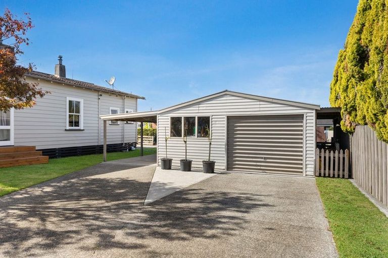 Photo of property in 8 Coronation Road, Morrinsville, 3300