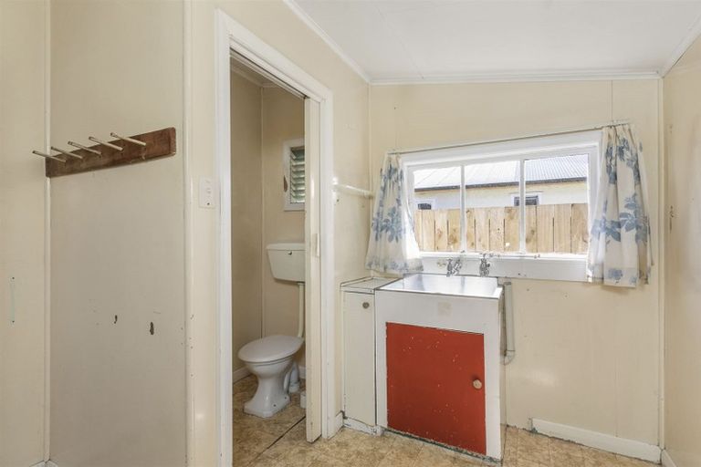 Photo of property in 3 Carthew Street, Feilding, 4702