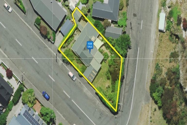 Photo of property in 65 Colenso Street, Sumner, Christchurch, 8081