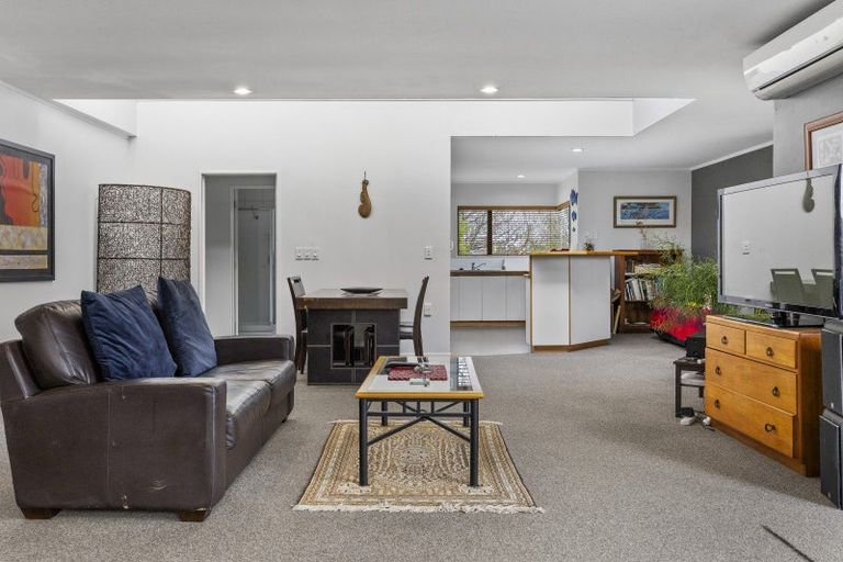 Photo of property in 49a Hawai Street, Two Mile Bay, Taupo, 3330