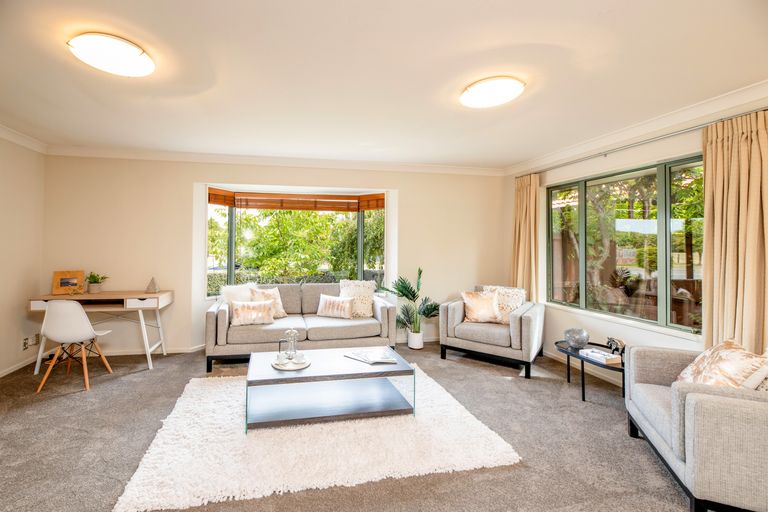 Photo of property in 92 Courtenay Drive, Kaiapoi, 7630