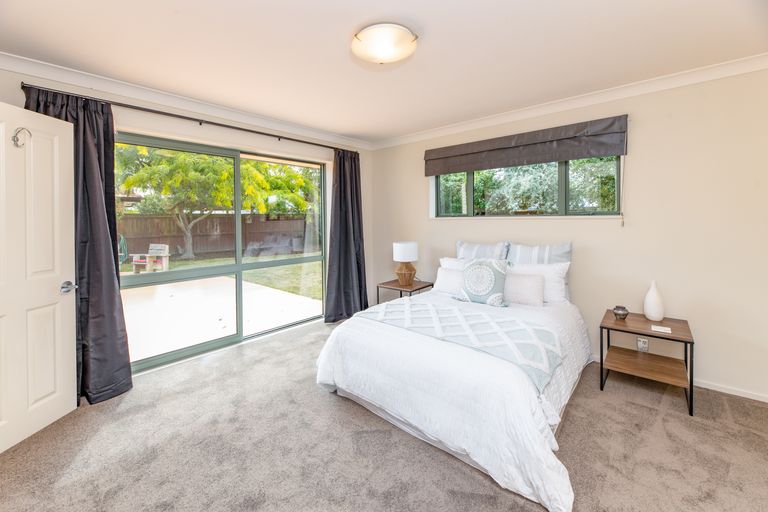 Photo of property in 92 Courtenay Drive, Kaiapoi, 7630