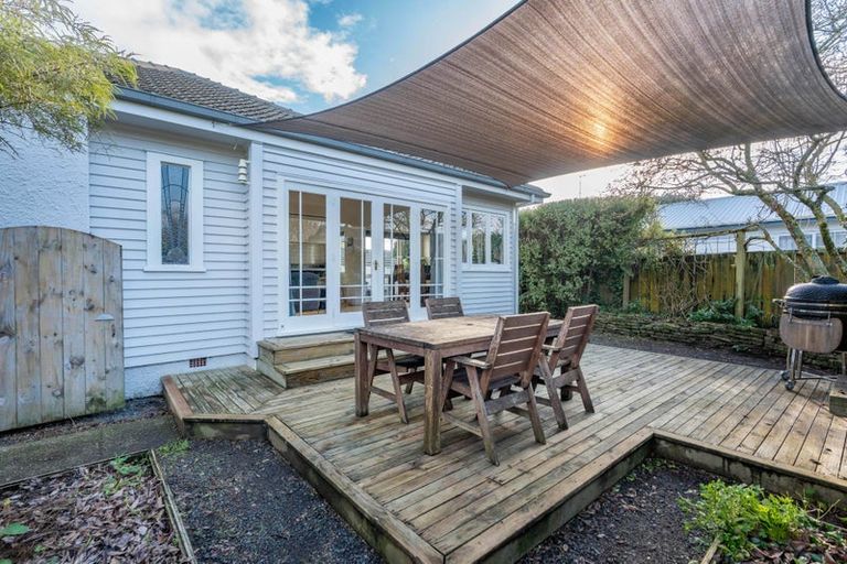 Photo of property in 45 Alfred Street, Fairfield, Hamilton, 3214