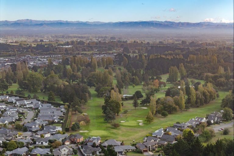 Photo of property in 5 Reka Street, Parklands, Christchurch, 8083