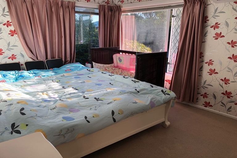 Photo of property in 57 Oriana Crescent, Hornby, Christchurch, 8042