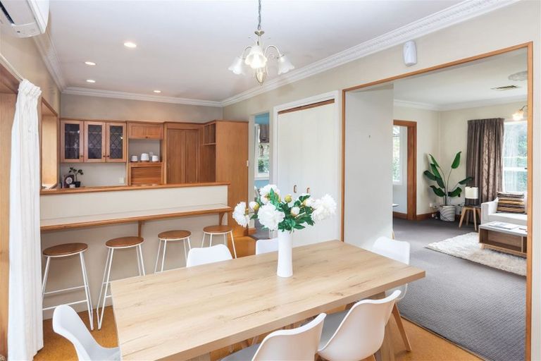 Photo of property in 14 Winters Road, Redwood, Christchurch, 8051