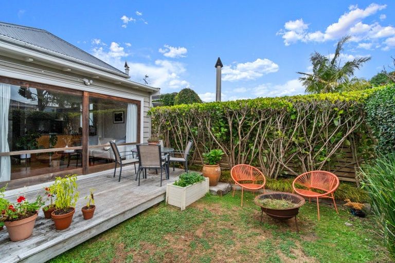 Photo of property in Richmond Lane, Waipawa, 4210