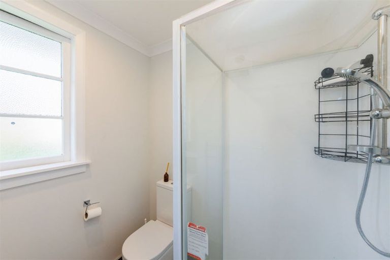 Photo of property in 18 Milton Street, Roslyn, Palmerston North, 4414