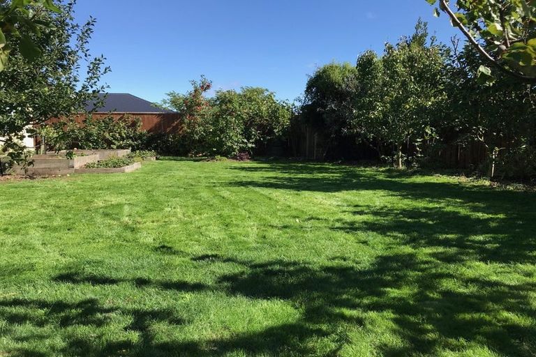 Photo of property in 18 Ernest Place, Brightwater, 7022