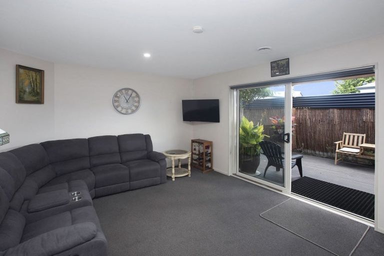 Photo of property in 40a Mackworth Street, Woolston, Christchurch, 8062