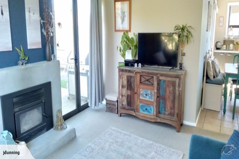 Photo of property in 24 Chester Street, Taradale, Napier, 4112