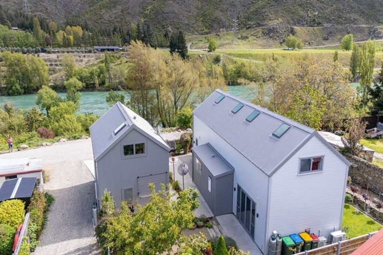 Photo of property in 21 Sunderland Street, Clyde, 9330