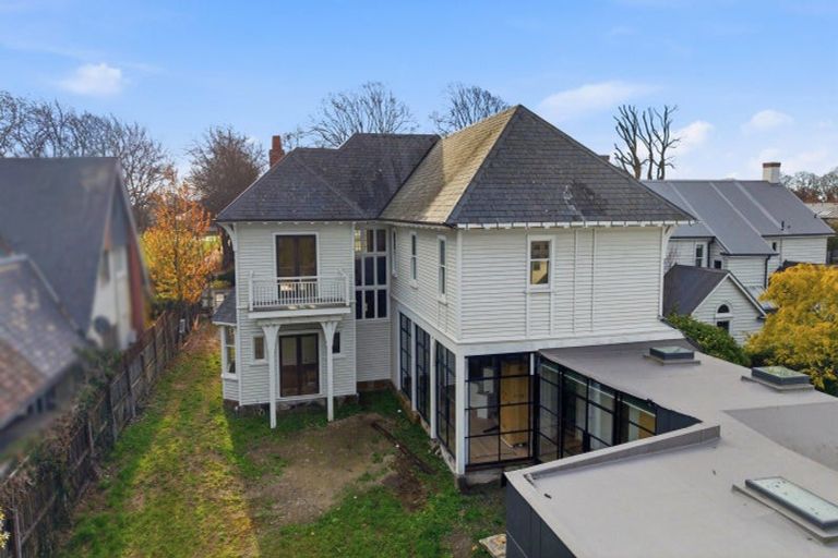 Photo of property in 70 Heaton Street, Merivale, Christchurch, 8052