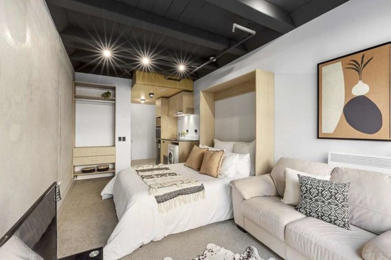 Photo of property in Vedado Apartments, 208/41u Hopper Street, Mount Cook, Wellington, 6011