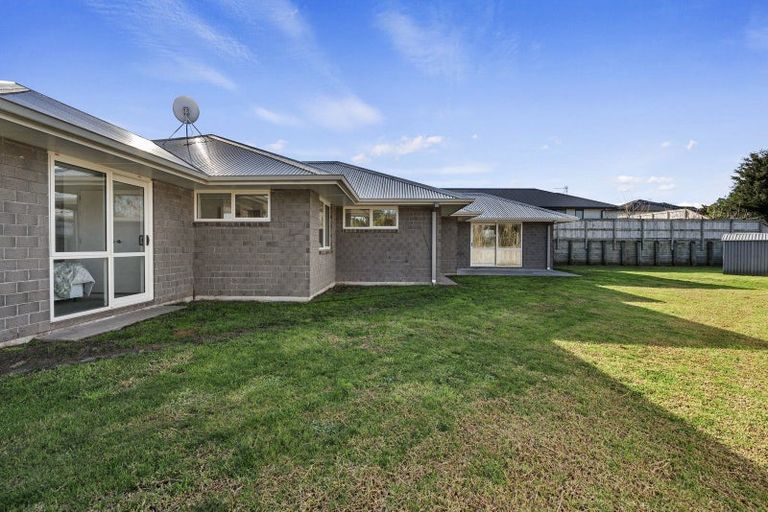 Photo of property in 17 Kirk Lane, Ohauiti, Tauranga, 3112