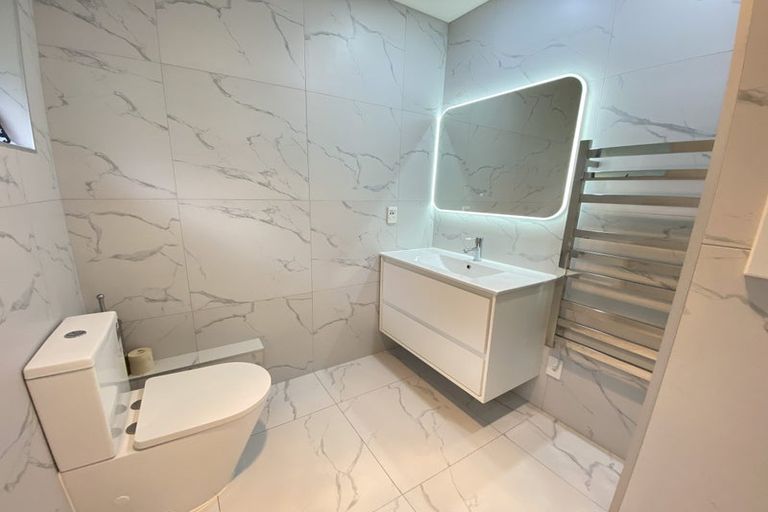 Photo of property in 36 Murvale Drive, Bucklands Beach, Auckland, 2014