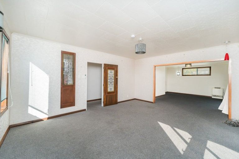 Photo of property in 82 Rongopai Street, Palmerston North, 4414