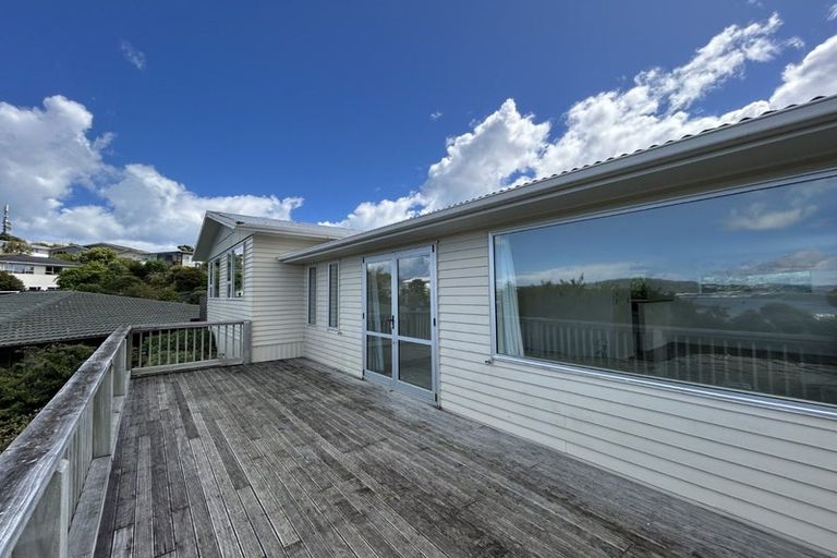 Photo of property in 6 Truro Road, Camborne, Porirua, 5026