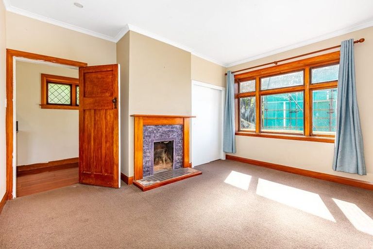 Photo of property in 61 Mount Pleasant Road, Aro Valley, Wellington, 6012