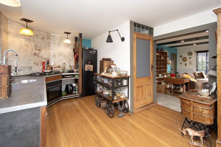 Photo of property in 2/44 Shakespeare Road, Waltham, Christchurch, 8023